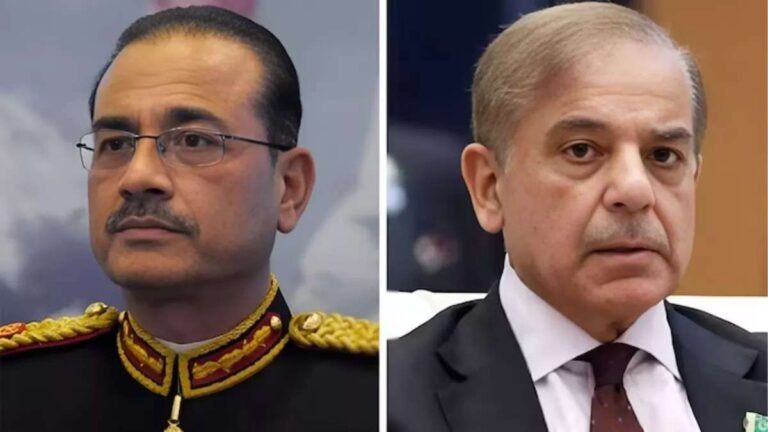 Pakistan Occupied Kashmir : आजाद कश्मीर’ शोषण की जंजीरों में: PoK में इस्लामाबाद के खिलाफ जबरदस्त नारेबाजी