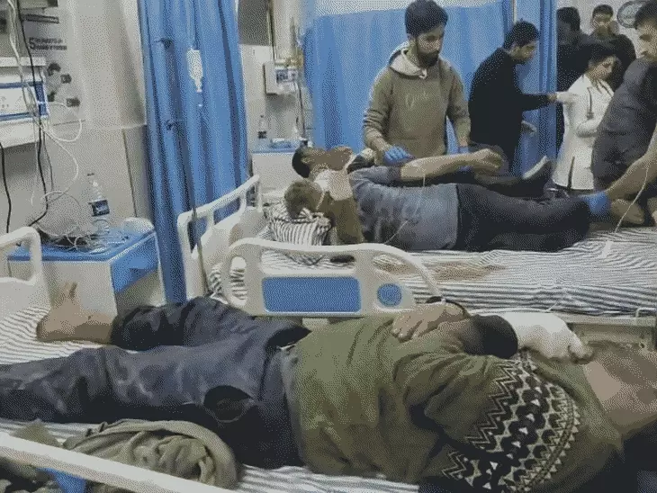 Srinagar Blast News : श्रीनगर के नौगाम पुलिस स्टेशन में बड़ा धमाका, 9 की मौत, 29 घायल