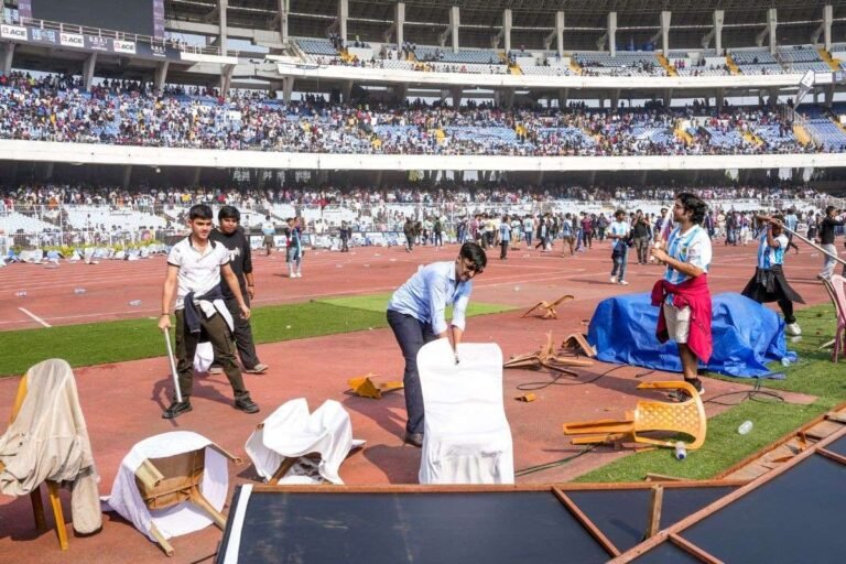Messi Event Kolkata : मेसी के इवेंट में अफरा-तफरी, BJP और TMC के बीच ब्लेम गेम, कोलकाता की इमेज हुई धूमिल