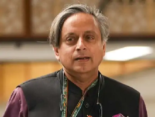 थरूर बोले – अवैध प्रवासियों पर सरकार का एक्शन सही