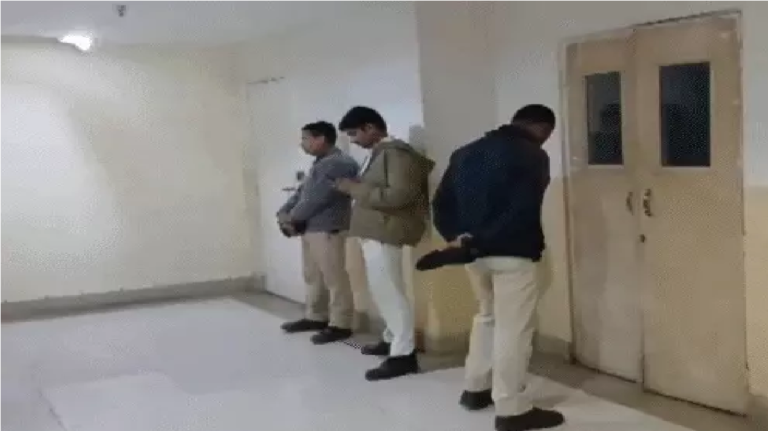 Mamata Banerjee :TMC आईटी सेल इंचार्ज से जुड़े ठिकानों पर ED की बड़ी कार्रवाई, घर और ऑफिस में छापेमारी