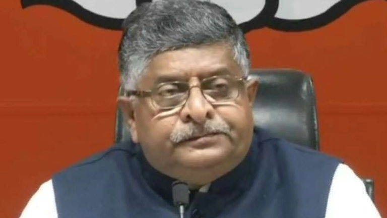 भाजपा सांसद रविशंकर प्रसाद के आवास में लगी आग, दमकल की कई गाड़ियां मौके पर तैनात