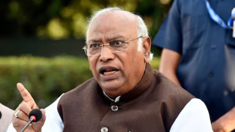 Kharge Attacks PM Modi